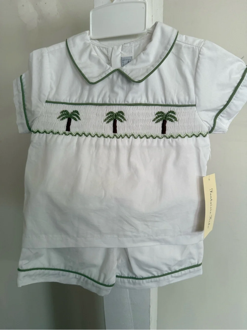 NWT Fantasie Kids Smocked Shorts Set